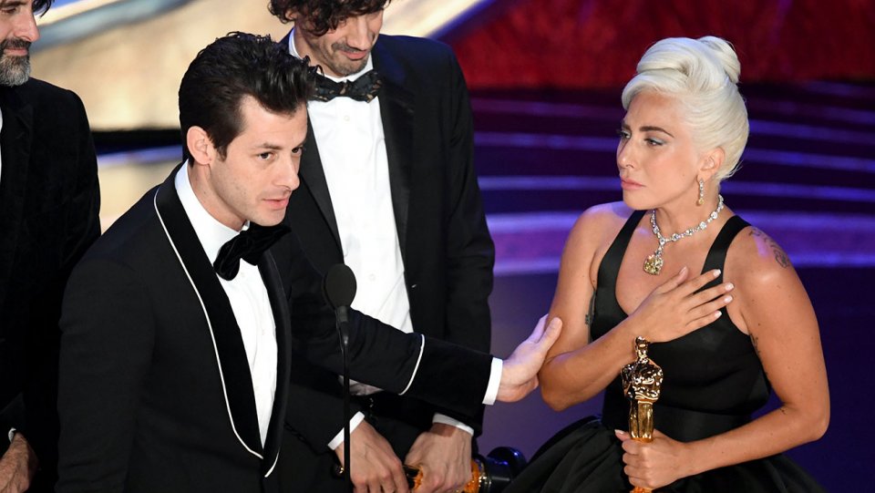 Oscar 2019 Lady Gaga Steals The Show Twice Emanuel Levy